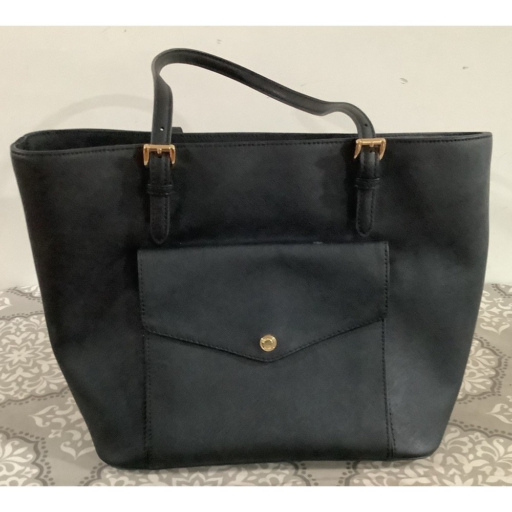 Michel Kors Jet Set Tote Beautiful